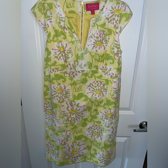 Lilly Pulitzer Dress - Picture 3 of 8